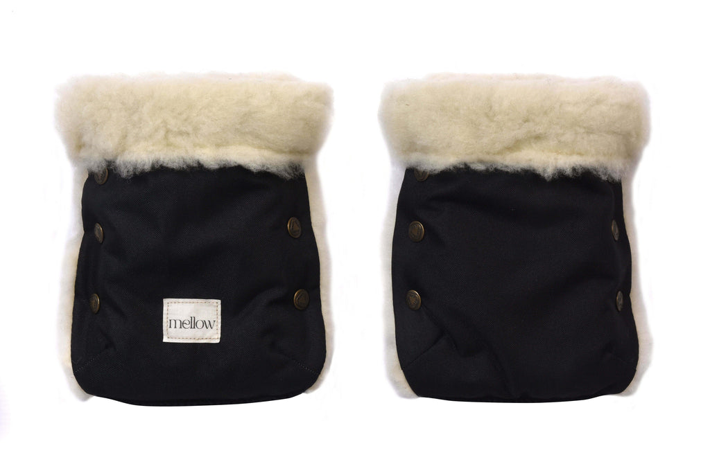 Wodoodporne naturalne mufki do wózka z owczej skóry – Czarno-białe